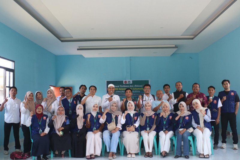 Foto Mahasiswa KKN Ke-V ITKES Muhammadiyah Selong Bersama Pemdes Sukamulia (Dok. Istimewa) Foto Mahasiswa KKN Ke-V ITKES Muhammadiyah Selong Bersama Pemdes Sukamulia (Dok. Istimewa)